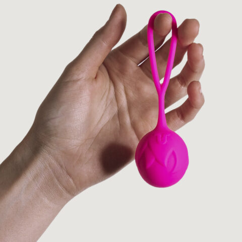Вагінальна кулька Adrien Lastic Mia Geisha Ball S Magenta з подвійною щільністю, рожева